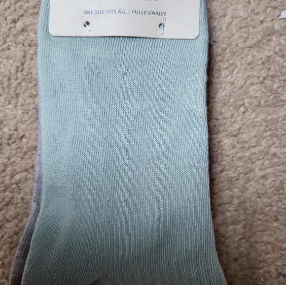 NWT 2PACK OF SOCKS FROM AEROPOSTALE! - Picture 4 of 5